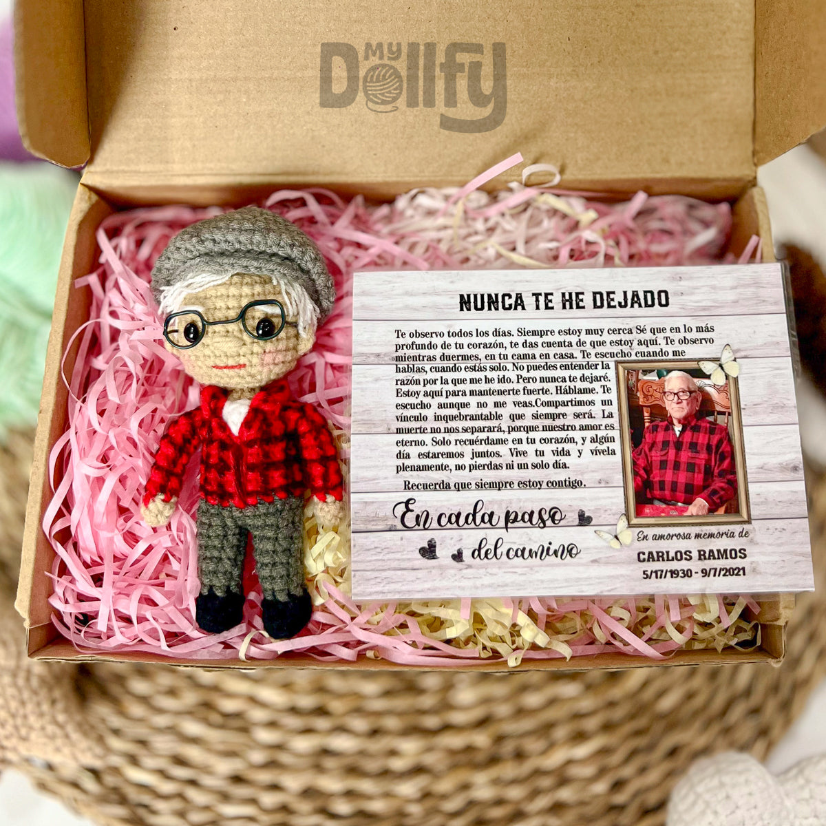 Personalized Crochet Doll with Photo Card "Nunca Te He Dejado"